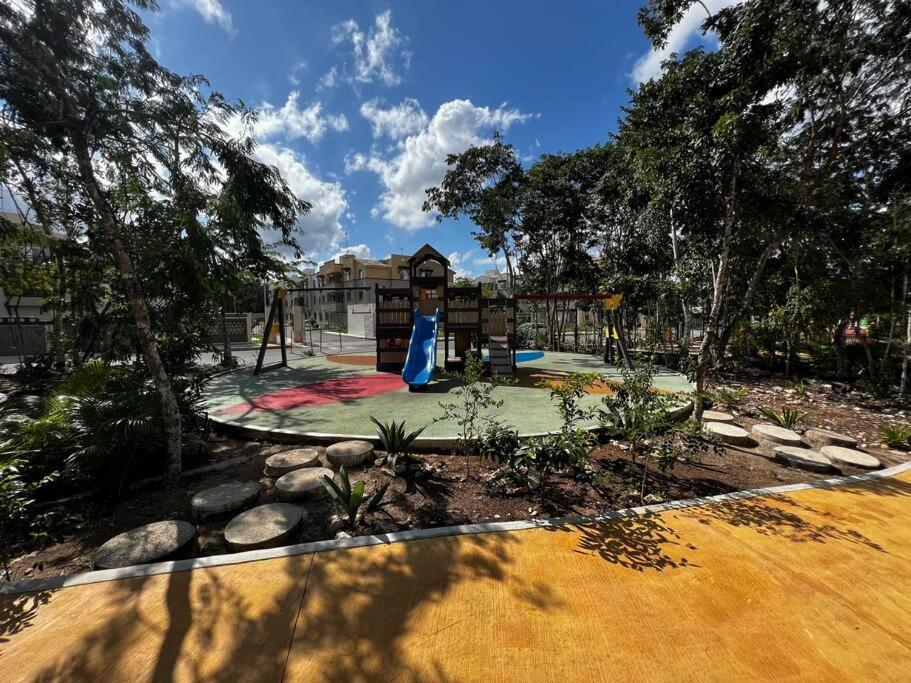 Angels Beach Condo Con Piscina, Parking Y Parque Playa del Carmen Exteriör bild